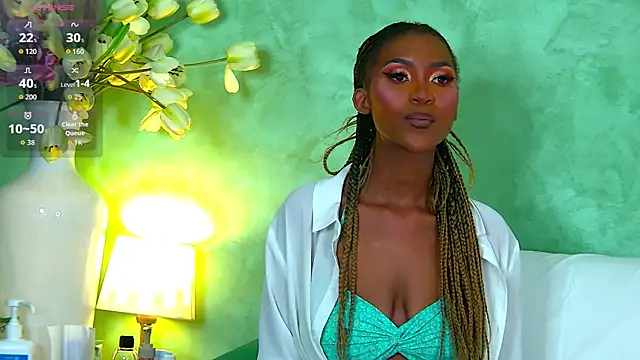 Izzie Sugar online show from 09-10-25, 07:02