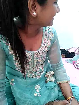 Snapshot of Kavya_Rathore chatting on 09-22-25, 04:51 Kavya Rathore online show from 09-22-25, 04:51