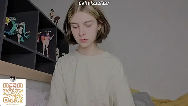 Snapshot of bertamimi chatting on 09-24-25, 05:41 bertamimi online show from 09-24-25, 05:41