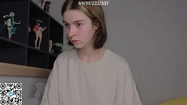 Snapshot of bertamimi chatting on 10-27-25, 06:09 bertamimi online show from 10-27-25, 06:09