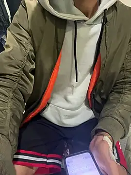 Yasar-Xxxl online show from 02-26-26, 09:48