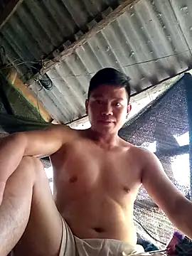 DungLuongg online show from 04-20-26, 09:34