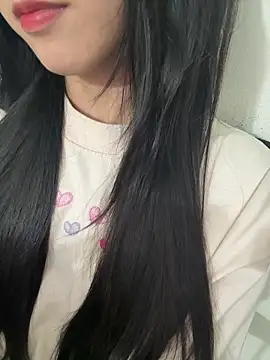 Snapshot of Desi_sara chatting on 10-16-25, 02:58 Desi sara online show from 10-16-25, 02:58