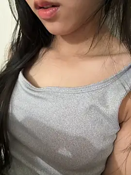 Desi sara online show from 11-28-25, 04:01