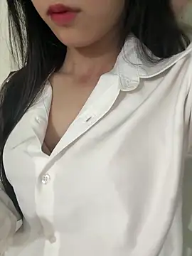 Snapshot of Desi_sara chatting on 04-21-26, 09:49 Desi sara online show from 04-21-26, 09:49