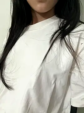 Desi sara online show from 11-08-25, 03:32