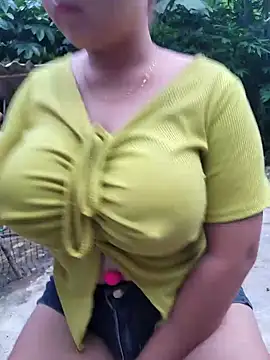 Akira sera online show from 10-31-25, 09:39