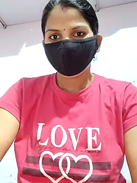 poojam93 online show from 11-26-25, 02:00