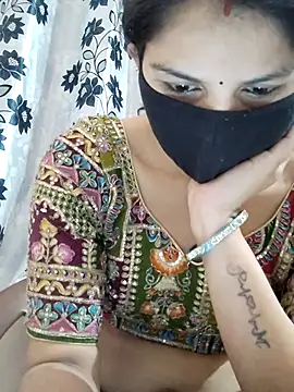 poojam93 online show from 04-09-26, 01:51