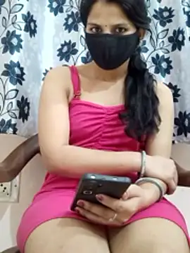 poojam93 online show from 04-07-26, 04:20