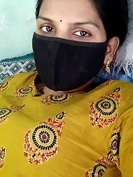 Snapshot of poojam93 chatting on 09-09-25, 02:54 poojam93 online show from 09-09-25, 02:54