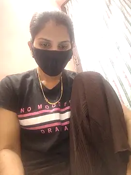 Snapshot of poojam93 chatting on 05-04-26, 11:02 poojam93 online show from 05-04-26, 11:02