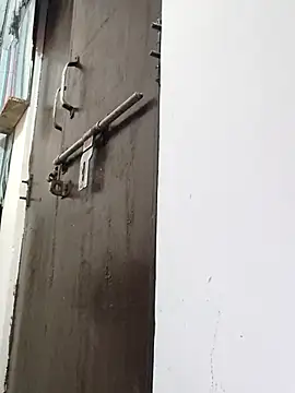 poojam93 online show from 12-14-25, 01:56