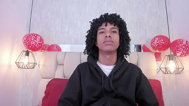 Snapshot of Johan_gz_ chatting on 02-16-26, 11:42 Johan gz online show from 02-16-26, 11:42