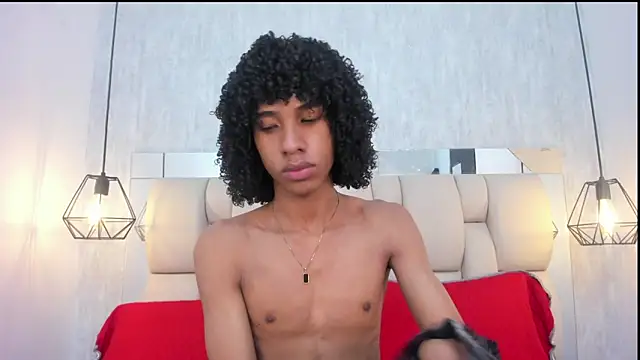 Snapshot of Johan_gz_ chatting on 02-22-26, 01:02 Johan gz online show from 02-22-26, 01:02