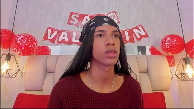 Snapshot of Johan_gz_ chatting on 02-14-26, 12:05 Johan gz online show from 02-14-26, 12:05