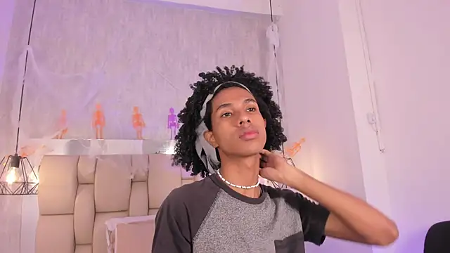 Johan gz  online show from 10-28-25, 11:42