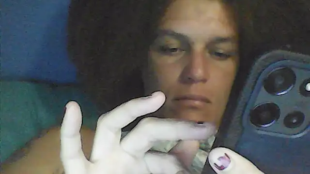 sarahkat86 online show from 10-23-25, 01:21