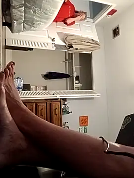 sarahkat86 online show from 04-10-26, 11:50