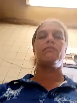 sarahkat86 online show from 01-13-26, 04:11