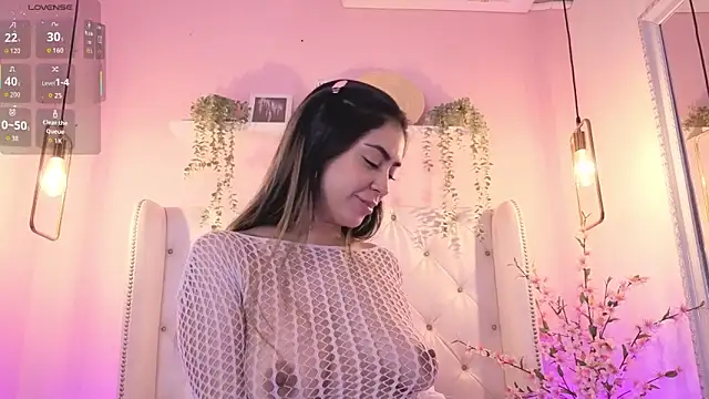 CristalHeart  online show from 05-11-26, 04:04