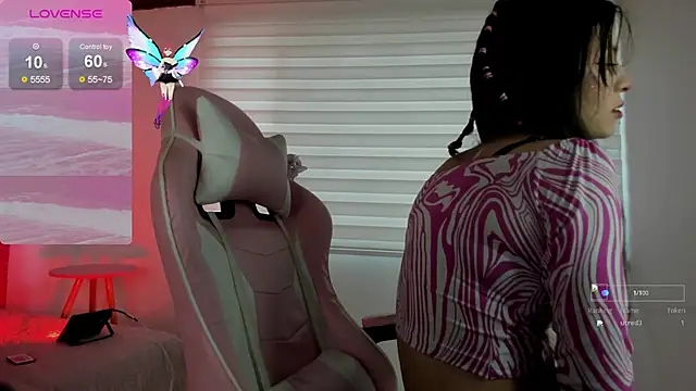 Jade rey  online show from 09-19-25, 08:35