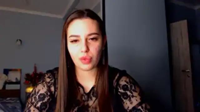 NikiWhite online show from 12-22-25, 06:24