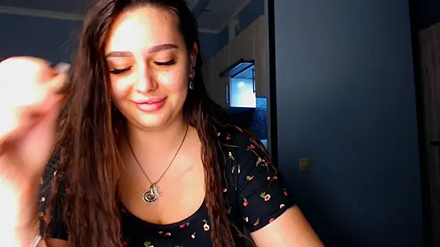 NikiWhite online show from 09-30-25, 01:44