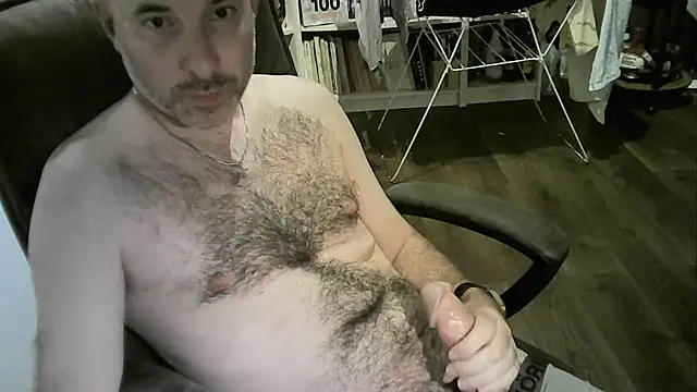 Chrisprngr online show from 07-13-26, 03:11