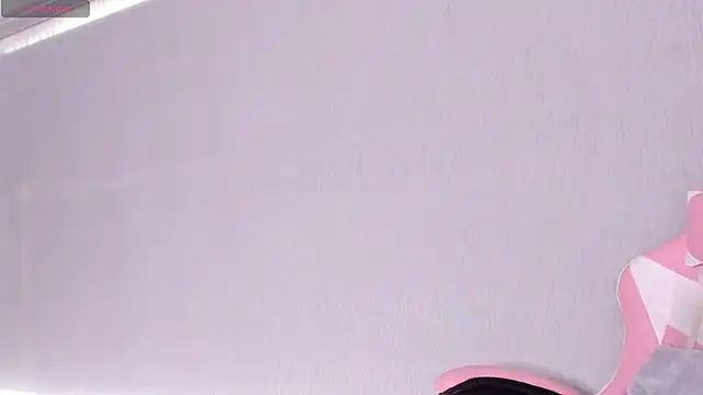 kendal hot01 online show from 01-12-26, 02:24