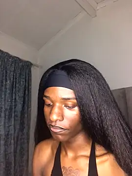 Trans fairy online show from 10-08-25, 08:42