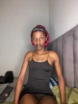 Trans fairy online show from 04-14-26, 10:59