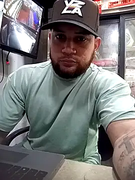 Catire10  online show from 10-29-25, 01:43