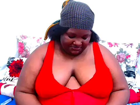 ChubbyBoobsxxx online show from 11-16-25, 06:07