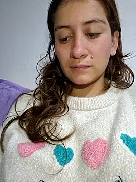 aytanna torrez online show from 11-10-25, 11:04