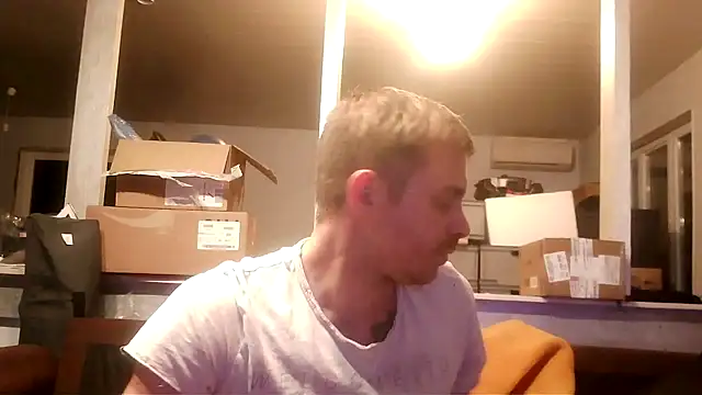 Snapshot of Bikerhot883hd chatting on 10-03-25, 07:37 Bikerhot883hd online show from 10-03-25, 07:37