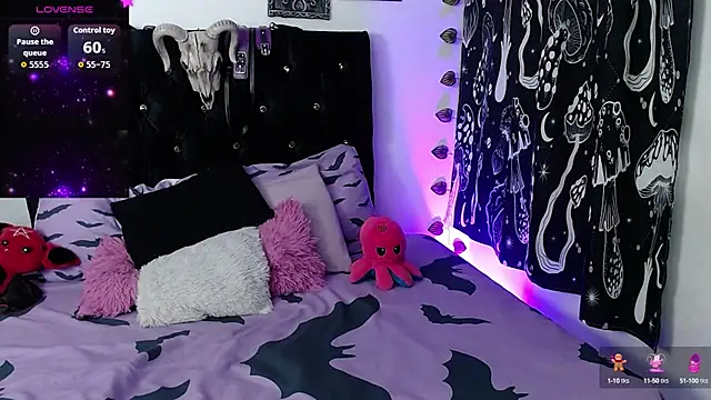 mayaREDdoll online show from 10-14-25, 04:46