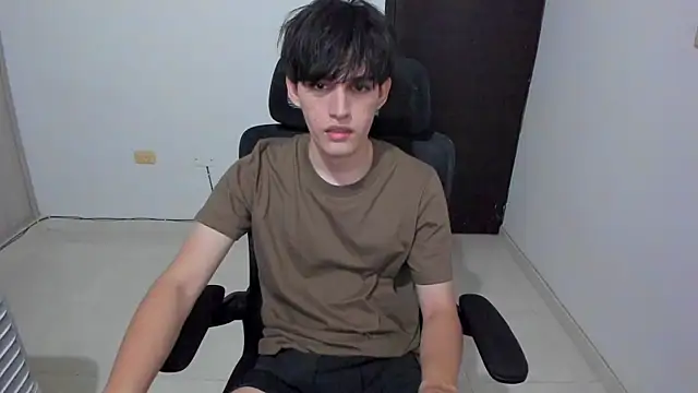 eren 188 online show from 06-15-26, 03:07