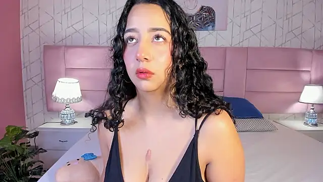 BellaSwwan online show from 01-07-26, 01:38