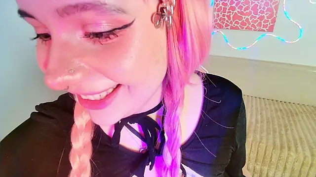 Snapshot of Margott_Joy chatting on 02-20-26, 06:54 Margott Joy online show from 02-20-26, 06:54