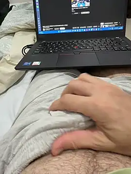 XUCRUTES42 online show from 06-03-26, 02:34