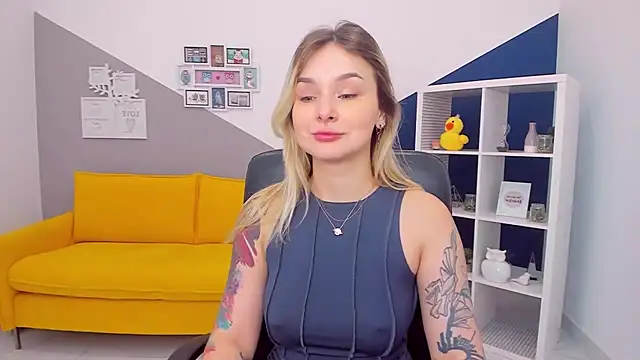 LilFleurish online show from 03-10-26, 05:33