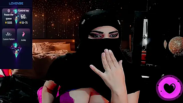 SultanaLayla online show from 11-20-25, 08:20