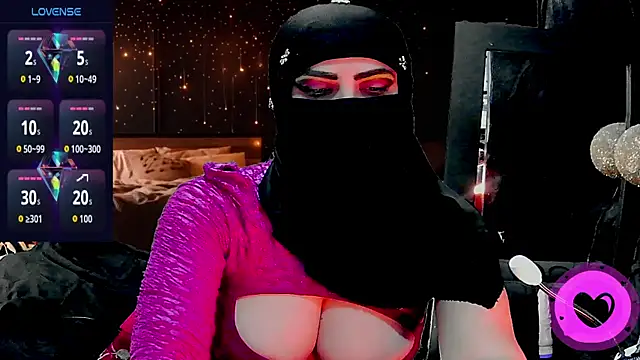 SultanaLayla online show from 11-29-25, 08:53