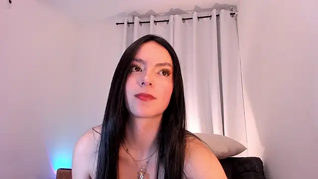Snapshot of sarah_saenz_ chatting on 04-25-26, 08:28 sarah saenz online show from 04-25-26, 08:28