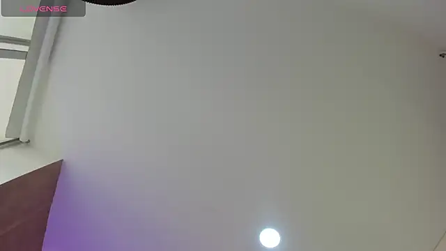 sweet  vanessa1 online show from 06-21-26, 09:42