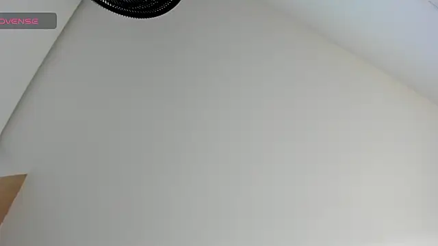 sweet  vanessa1 online show from 06-24-26, 12:09