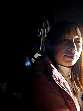 ngocngoc cute online show from 11-30-25, 01:56