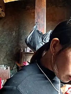 ngocngoc cute online show from 10-26-25, 04:02