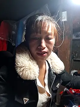 ngocngoc cute online show from 03-12-26, 10:52